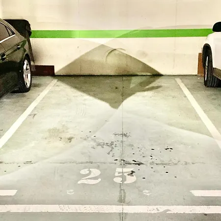 Vente A Oviedo. Parking Y Wifi * Oviedo